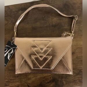 reversible elegant clutch bag gold Rampage.